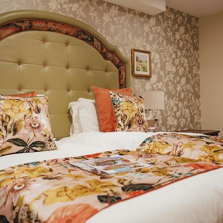 The Golden Fleece Hotel, Thirsk, North Yorkshire 외부 사진