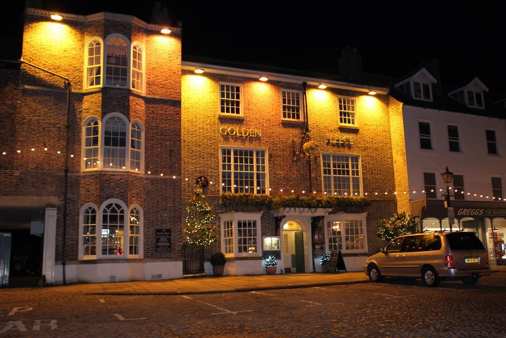 The Golden Fleece Hotel, Thirsk, North Yorkshire 외부 사진