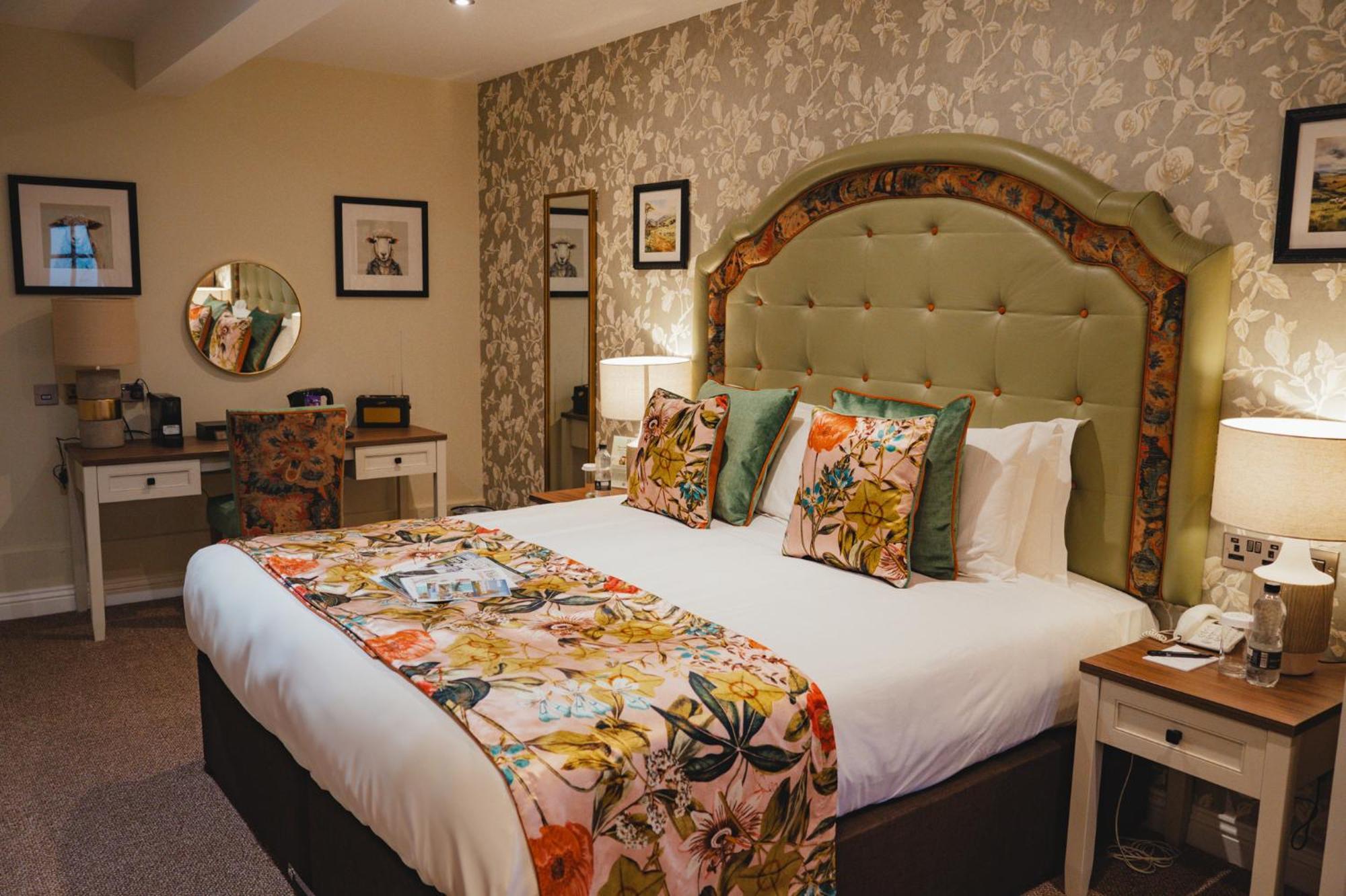 The Golden Fleece Hotel, Thirsk, North Yorkshire 외부 사진