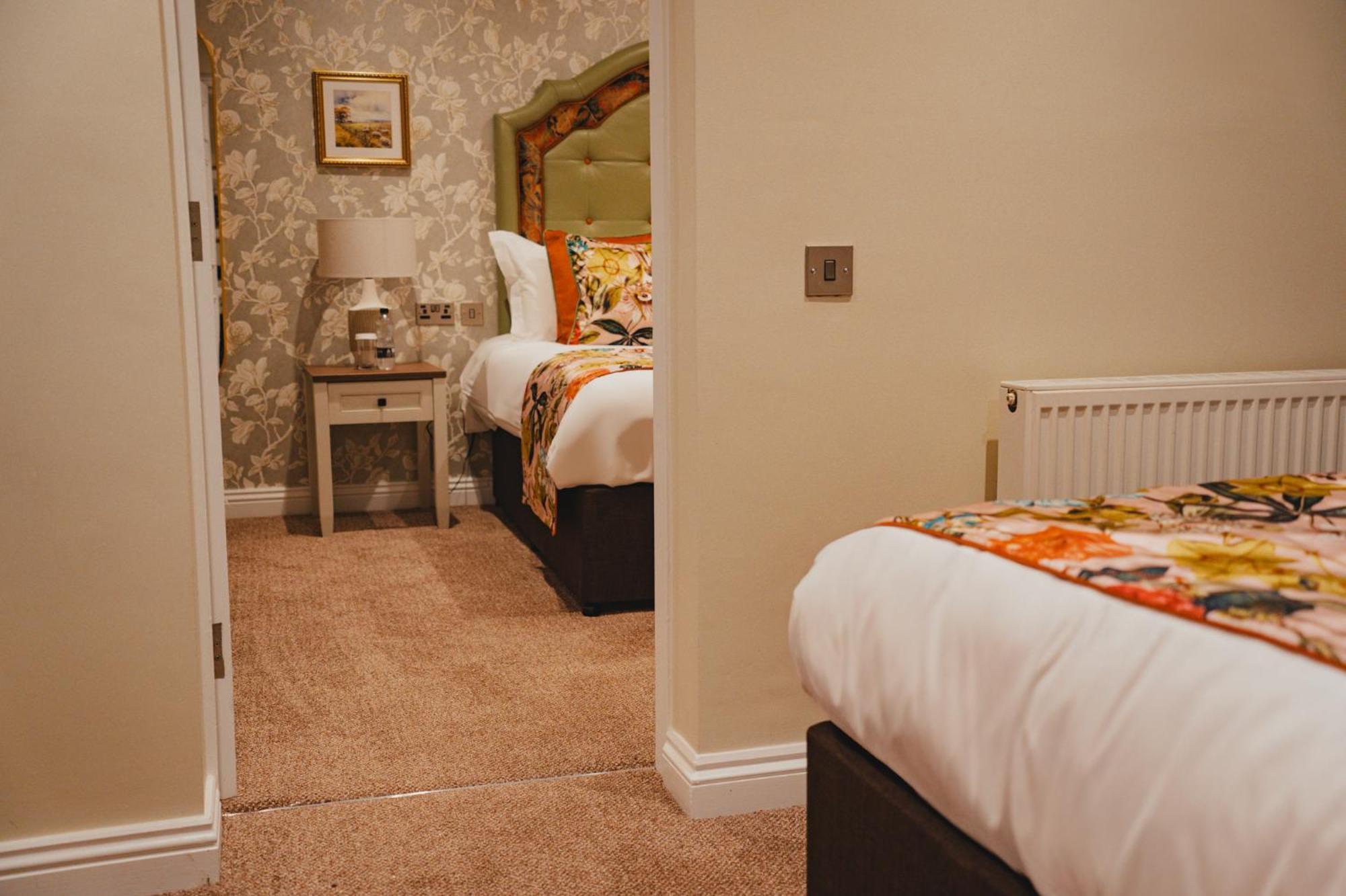 The Golden Fleece Hotel, Thirsk, North Yorkshire 외부 사진
