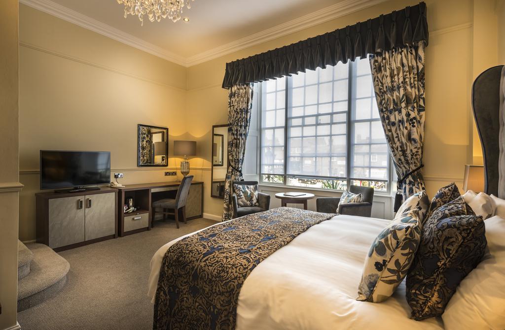 The Golden Fleece Hotel, Thirsk, North Yorkshire 외부 사진