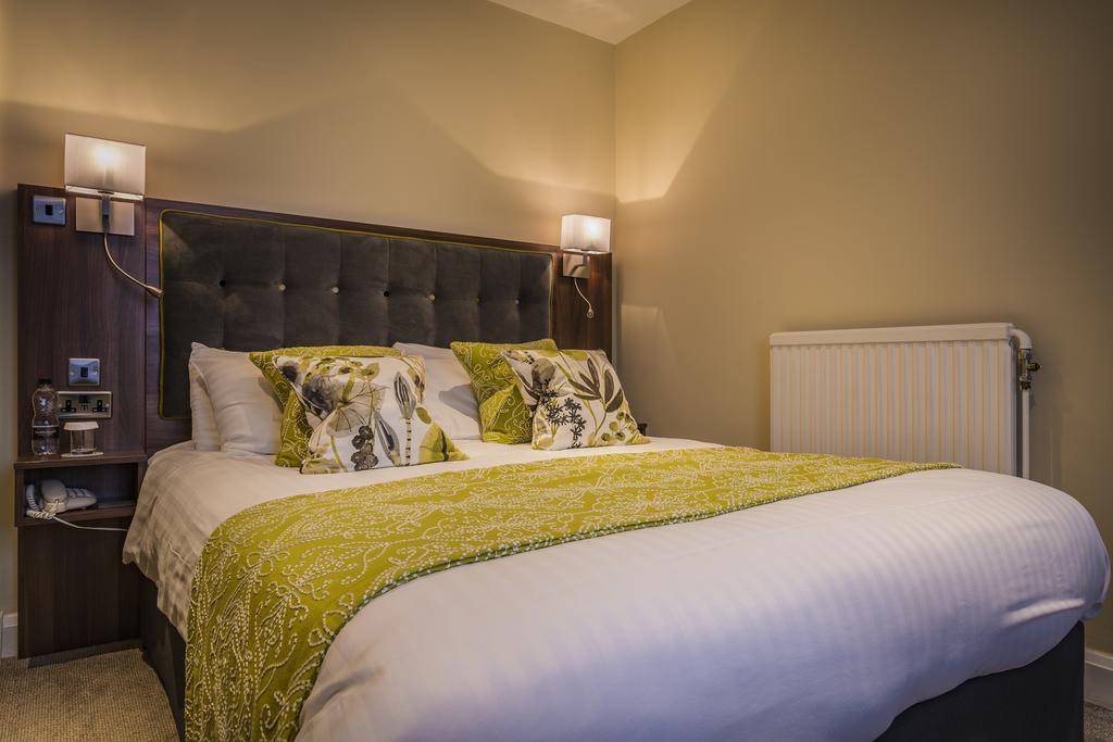 The Golden Fleece Hotel, Thirsk, North Yorkshire 외부 사진