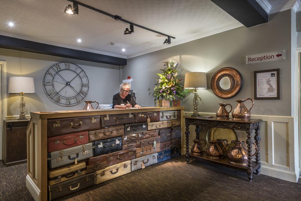 The Golden Fleece Hotel, Thirsk, North Yorkshire 외부 사진