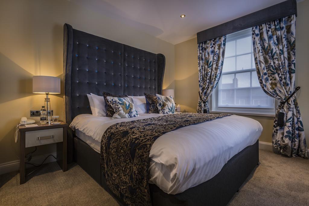 The Golden Fleece Hotel, Thirsk, North Yorkshire 외부 사진